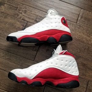 Air Jordan 13 "Chicago"